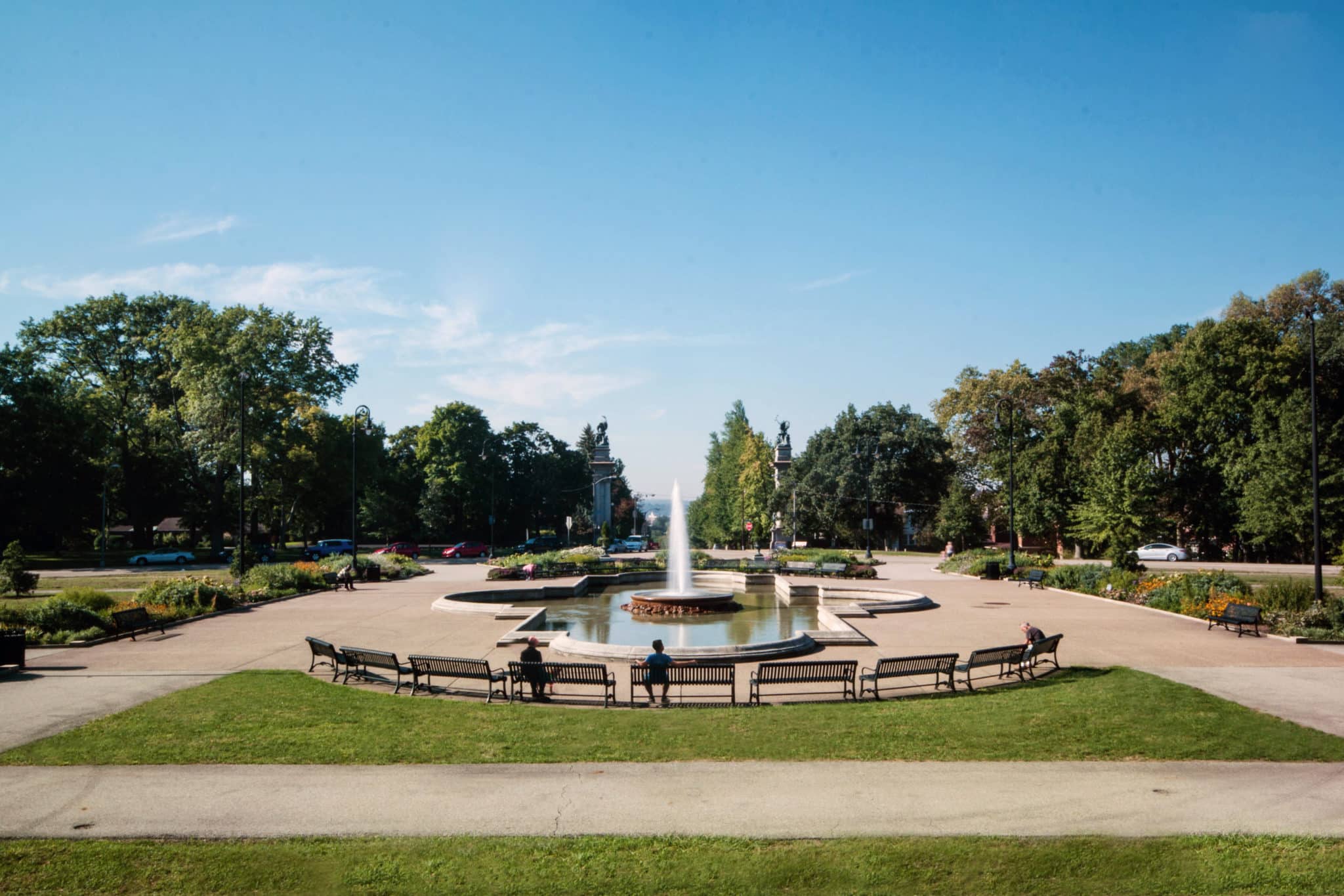 Highland Park Entry Garden & Fountain