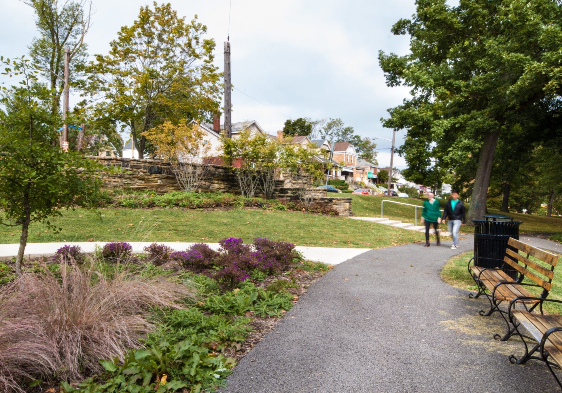 McKinley Park benches and plants